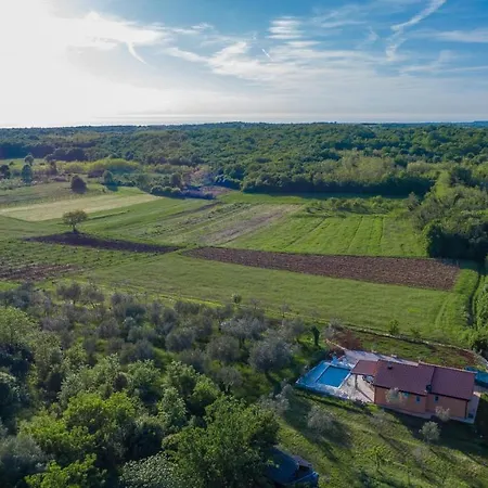 Pendolina Villa Buje