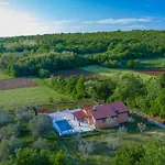 Villa Pendolina Buje