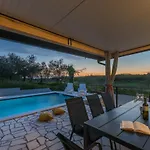 Villa Pendolina Buje