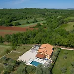 Villa Pendolina *