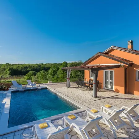 Pendolina Villa *